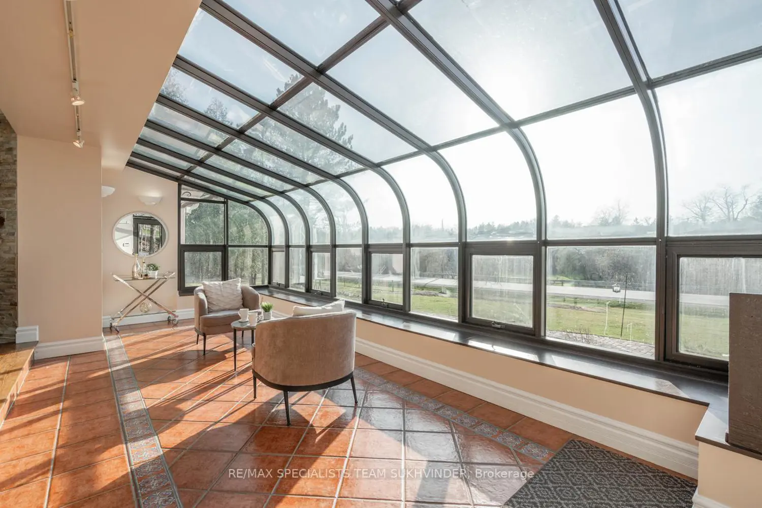 Additional image 16 of 685 King Street