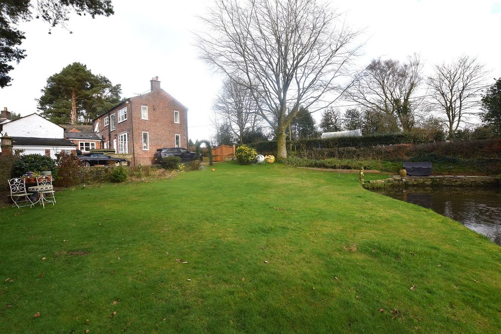 Additional image 20 of 3 bed detached house to rentAndertons Lane, Henbury, Macclesfield SK10