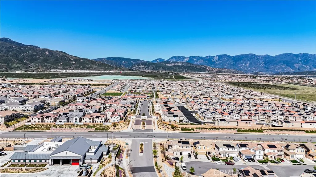 Additional image 84 of 16651 Snowdrop Ln Unit 1, Fontana, CA 92336