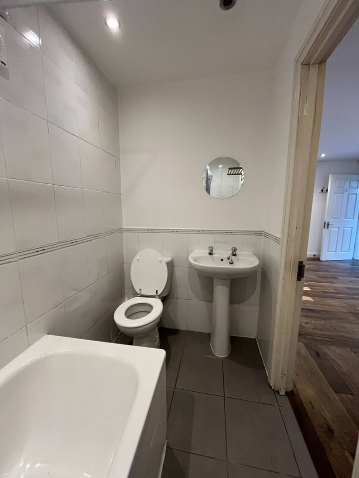 Additional image 7 of 2 Bed Flat, Ashley Hill, BS6, N1 7GU