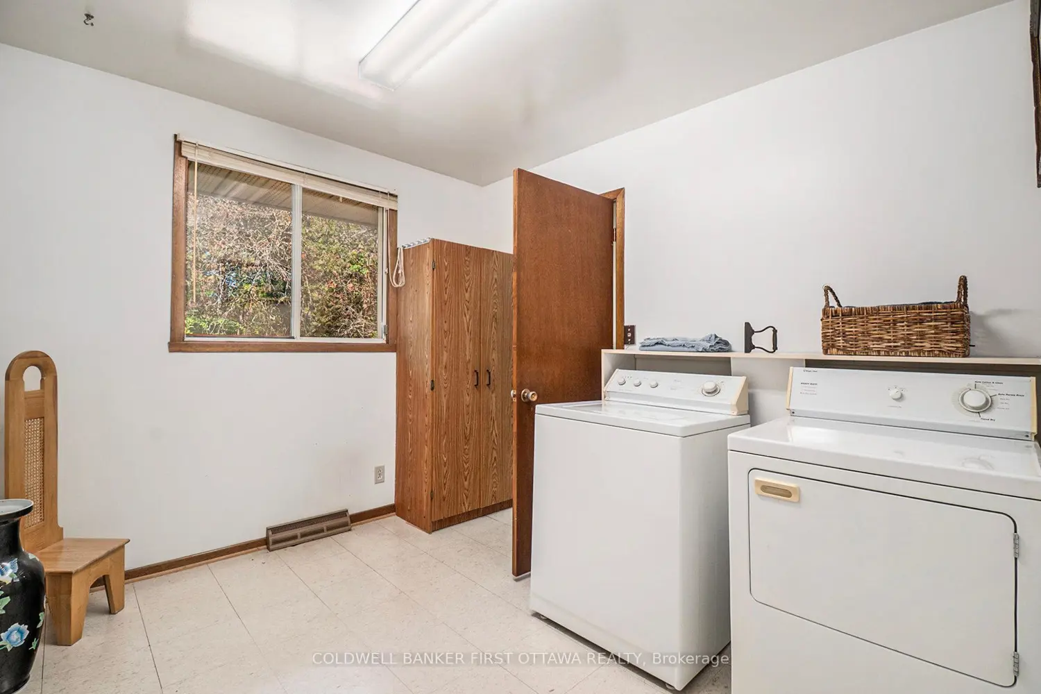 Additional image 11 of 521 Ridgewood Drive