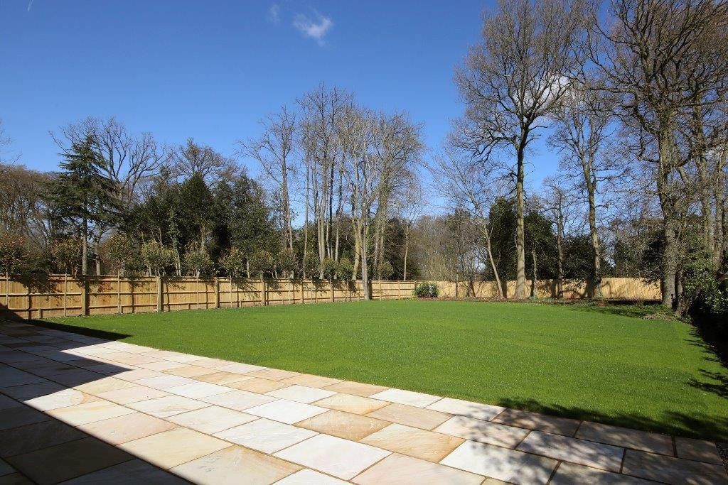 Additional image 10 of 6 bed detached house to rentGregories Road, Beaconsfield, Buckinghamshire HP9
