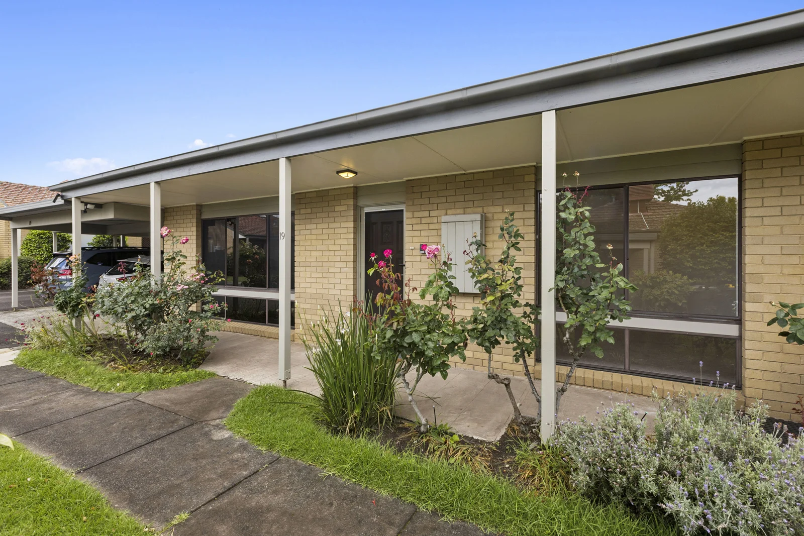 Additional image 2 of 19/37 View Mount Road, Glen Waverley VIC 3150