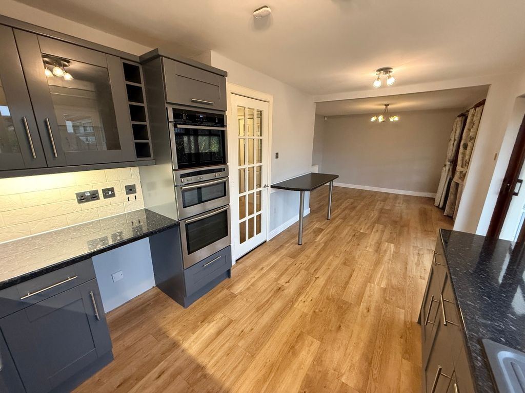 Additional image 7 of 5 bed detached house to rentMurieston Green, West Lothian, Livingston EH54