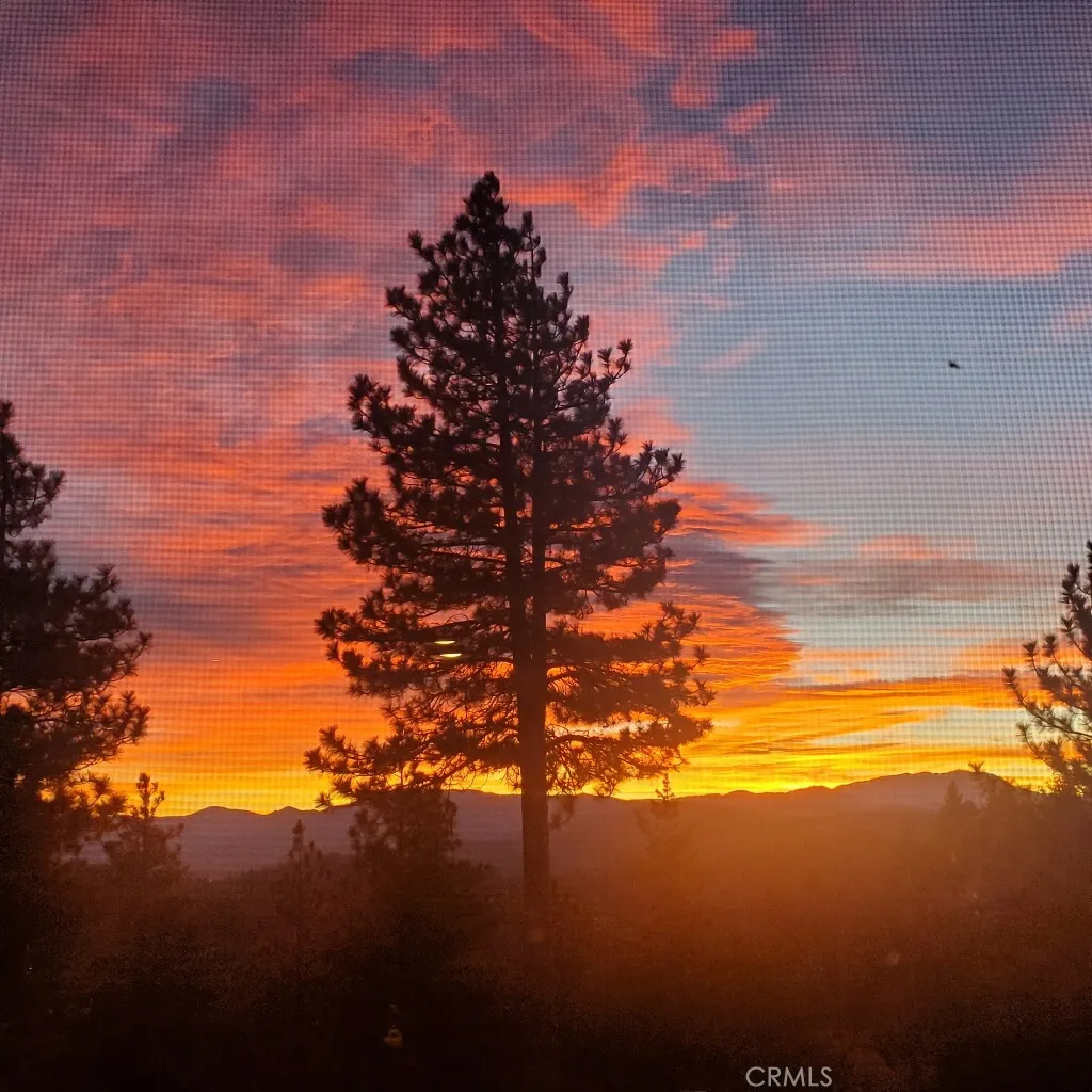 Additional image 66 of 26071 Walnut Hills Dr, Lake Arrowhead, CA 92352