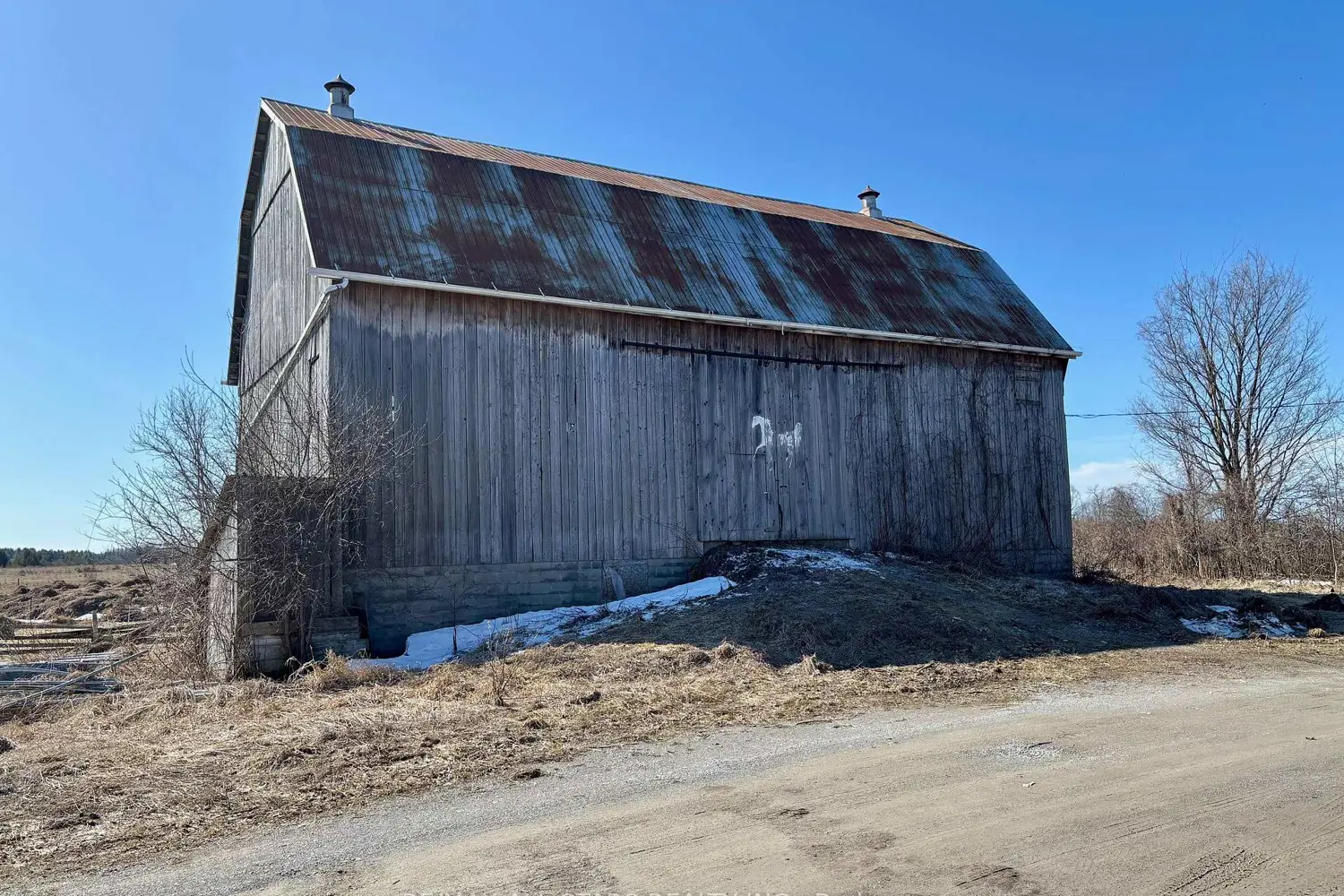 Additional image 7 of 542 Portage Road