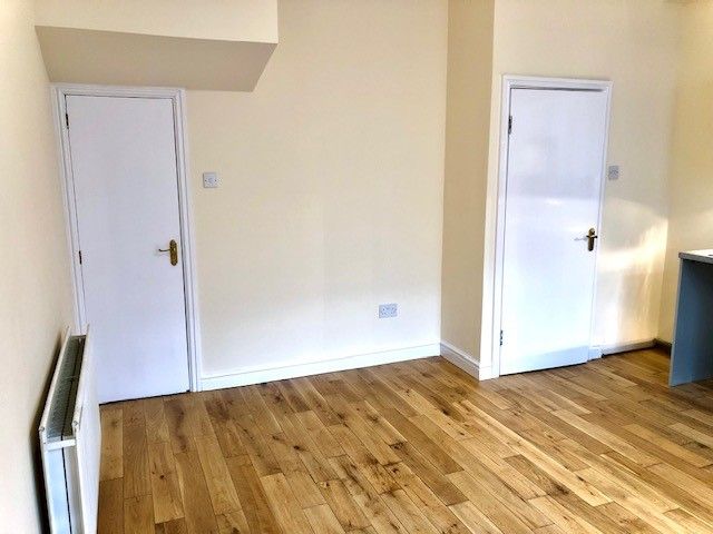 Additional image 6 of 2 bed flat to rentStation Road, Llanfairfechan LL33