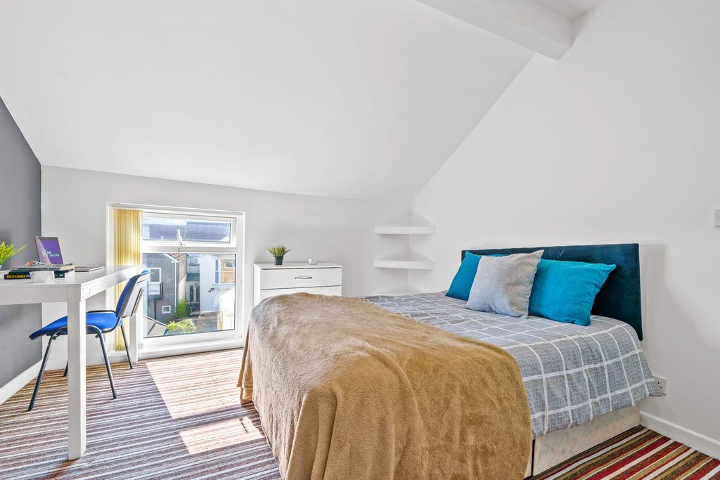 Additional image 10 of 7 bed shared accommodation to rentBernard Street, Swansea SA2