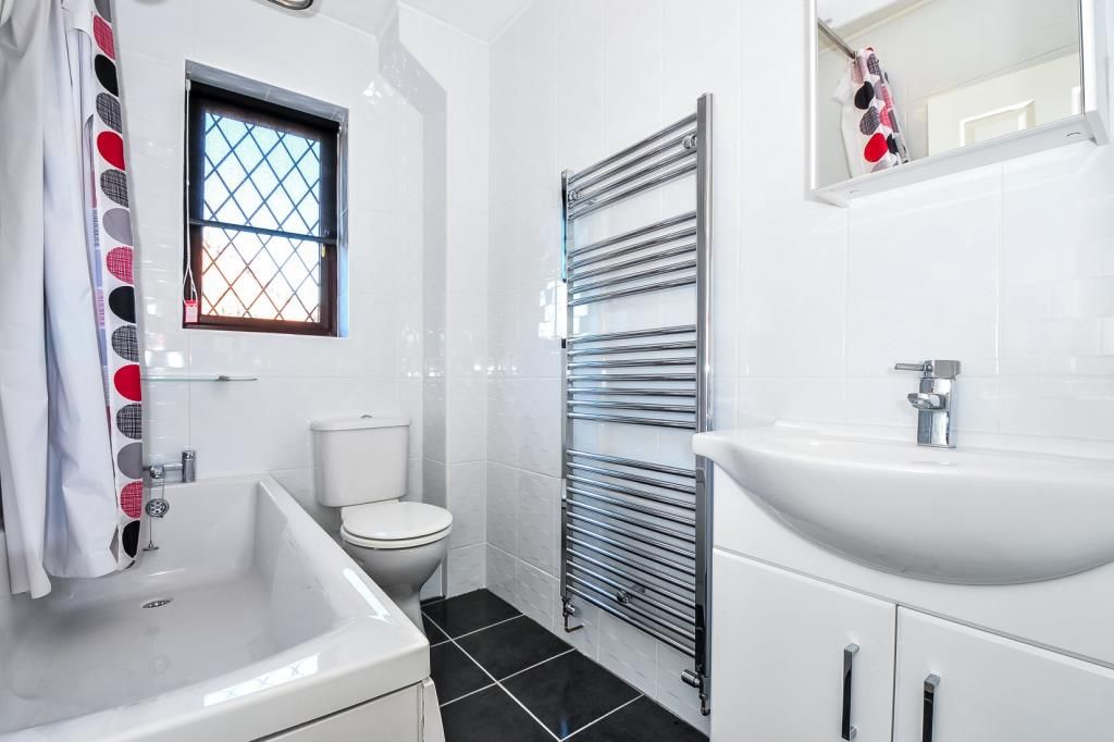 Additional image 8 of 2 bed terraced house to rentThatcham, Berkshire RG19