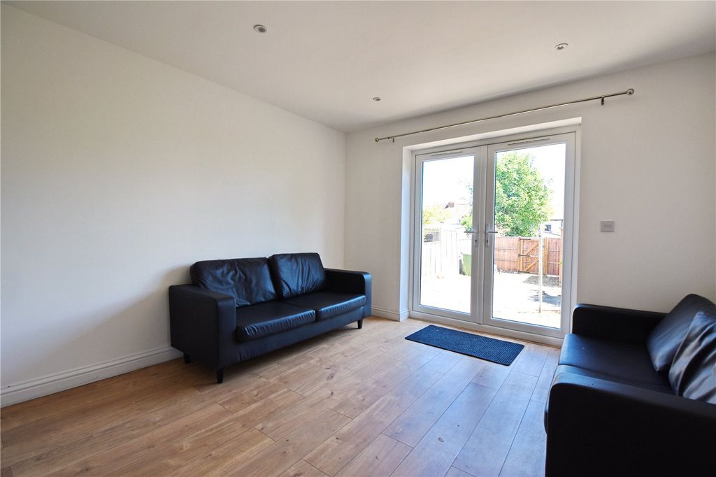 Additional image 3 of 7 bed terraced house to rentFourth Avenue, Horfield, Bristol BS7