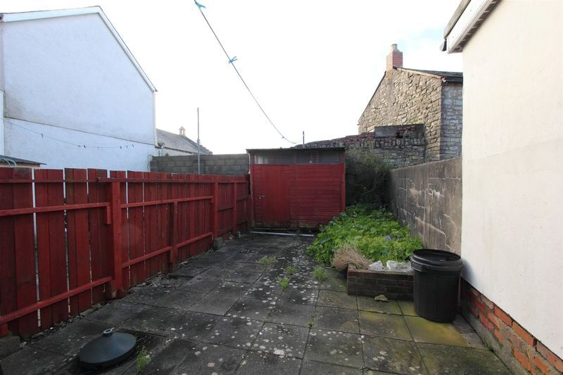 Additional image 12 of 3 bed flat to rentGlebe Street, Penarth CF64