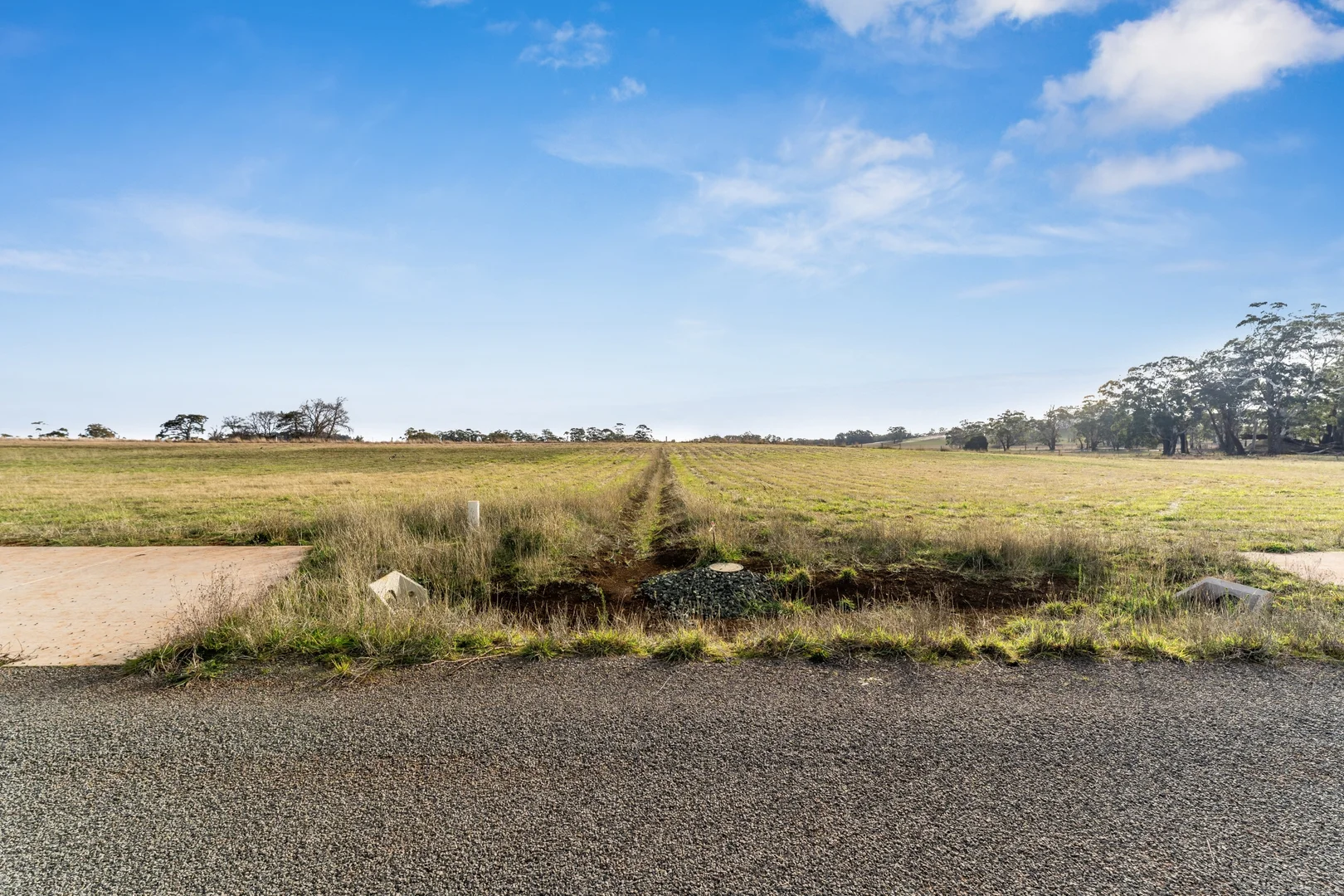 Additional image 4 of 11 - 15 Djurkovic Road, Coomoora VIC 3461