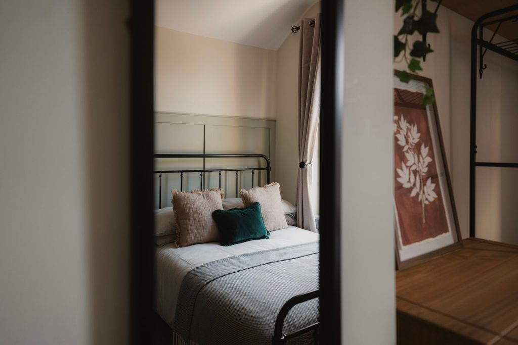 Additional image 16 of 5 bed detached house to rentNevil Road, Bristol BS7
