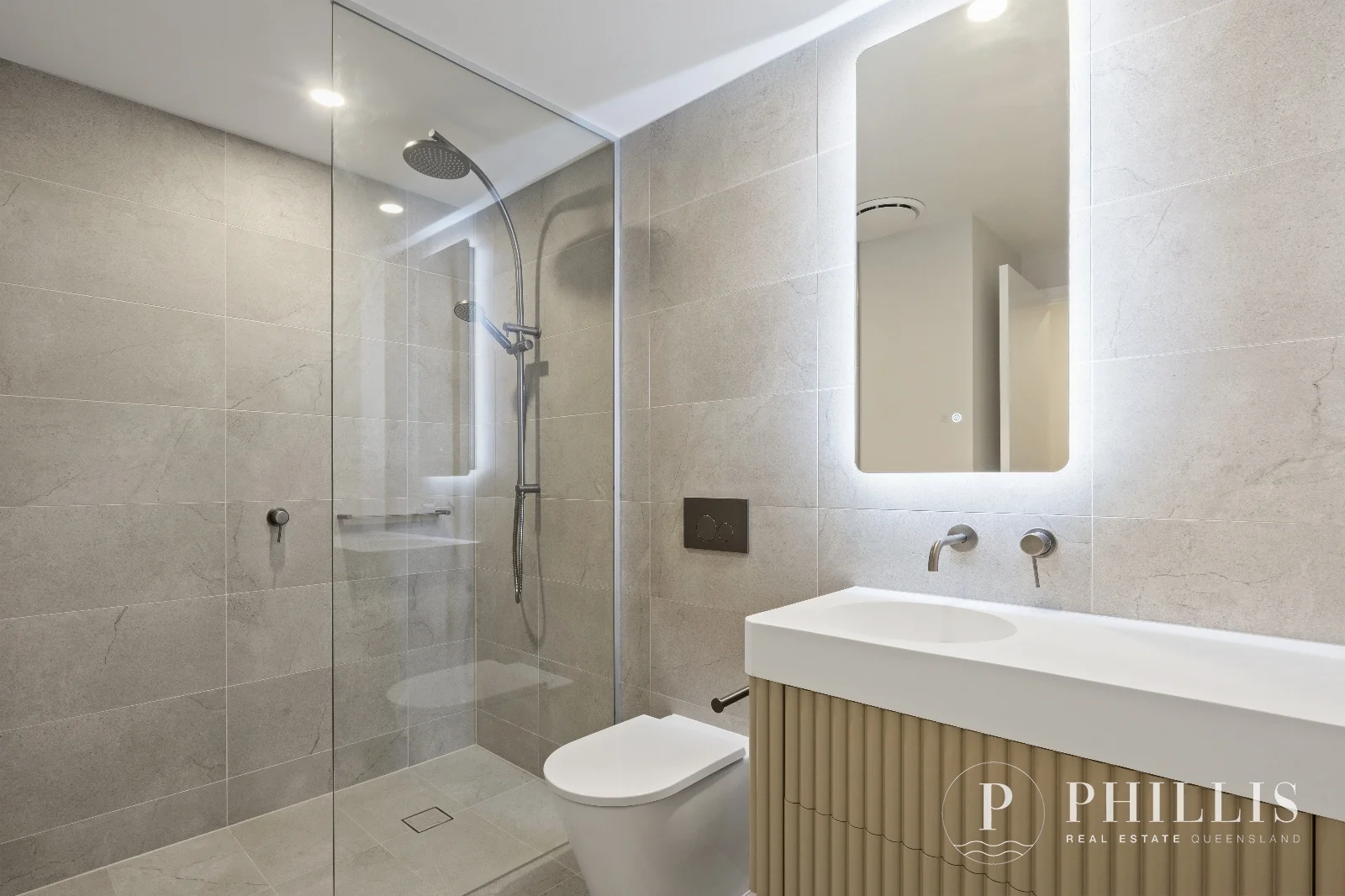 Additional image 19 of 1505/10 Sickle Avenue, Hope Island QLD 4212