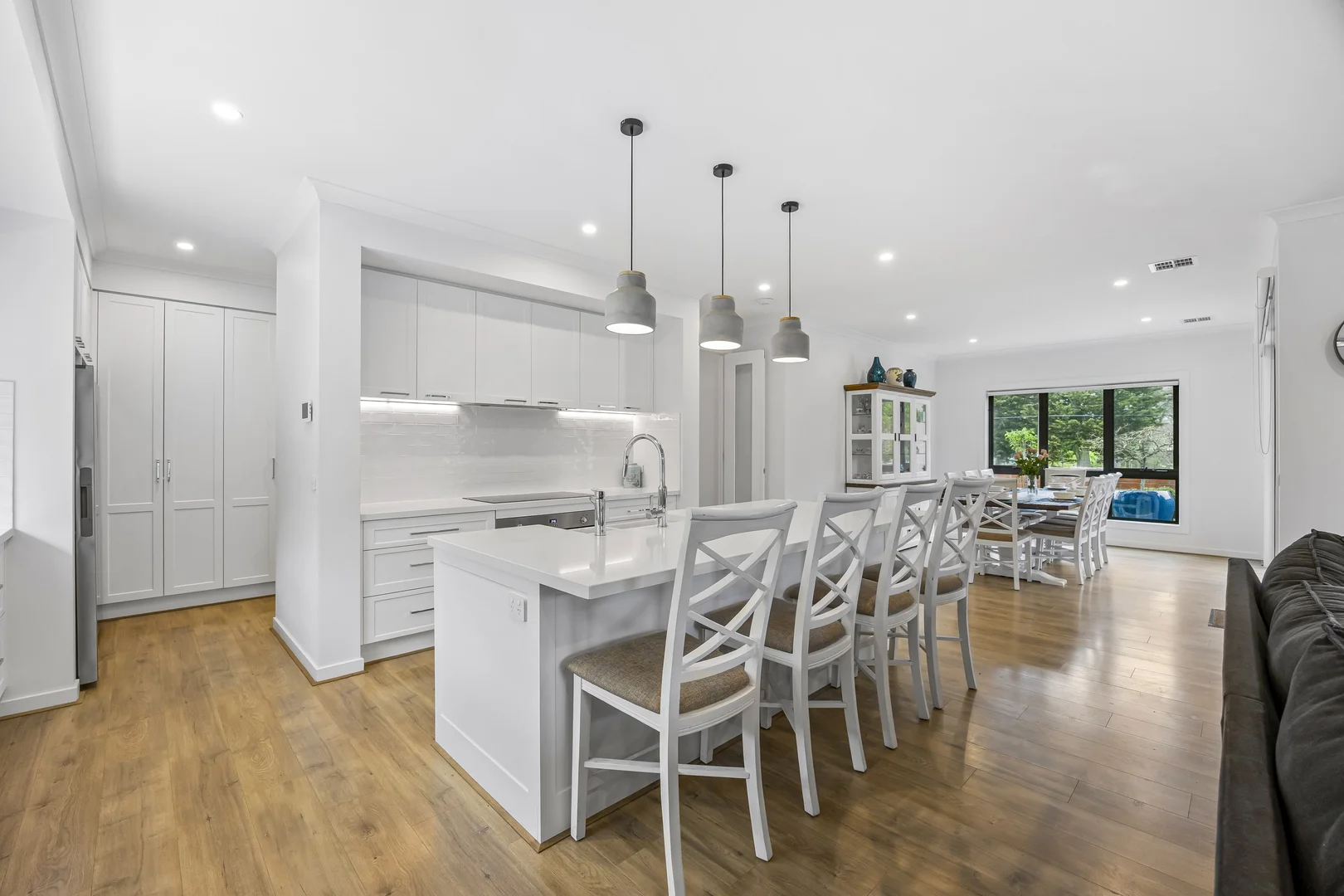 Additional image 5 of 1 Scarlet Drive, Lake Gardens VIC 3355