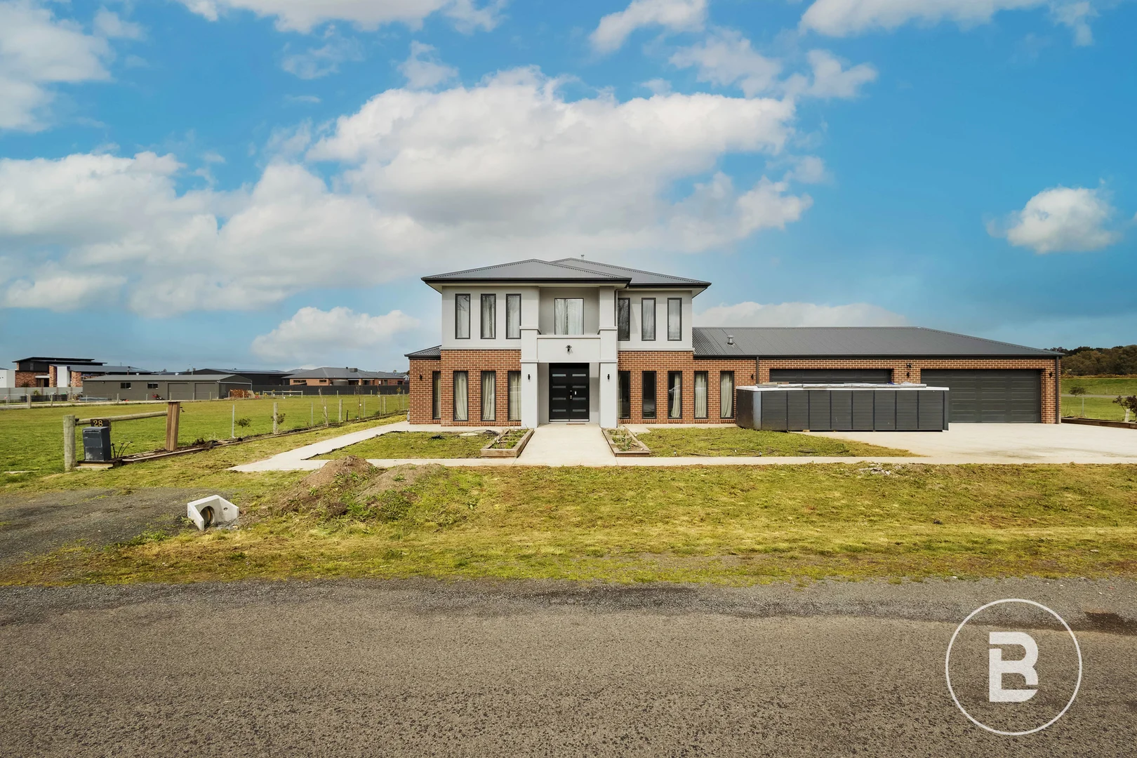 Additional image 3 of 28 Furness Drive, Cardigan VIC 3352