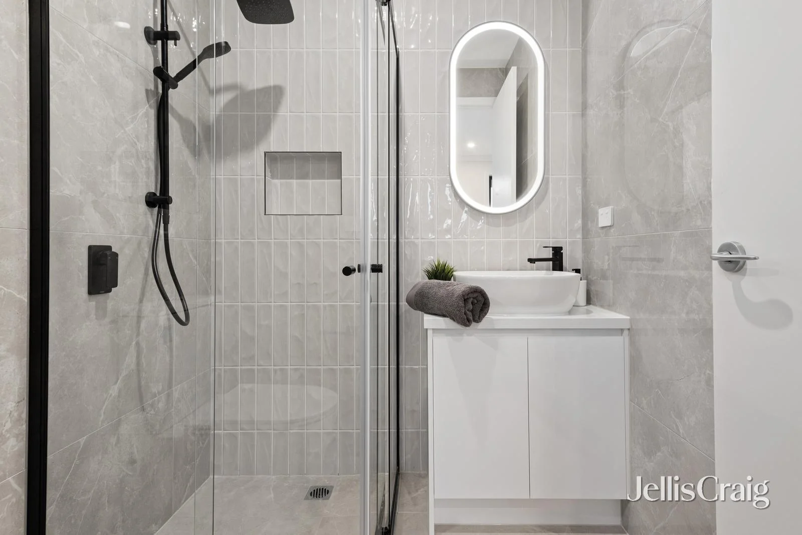 Additional image 14 of 2A Aranga Crescent, Donvale VIC 3111