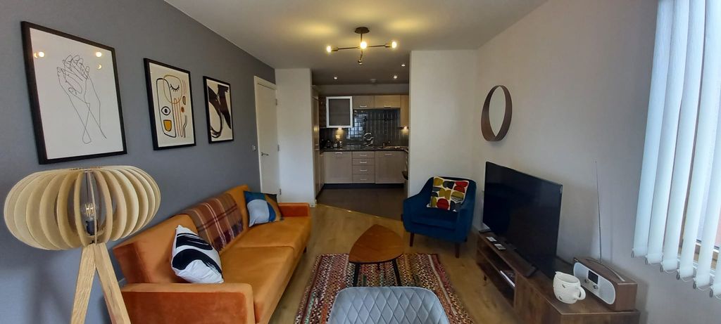 2 bed flat to rentPriory Place, Coventry CV1