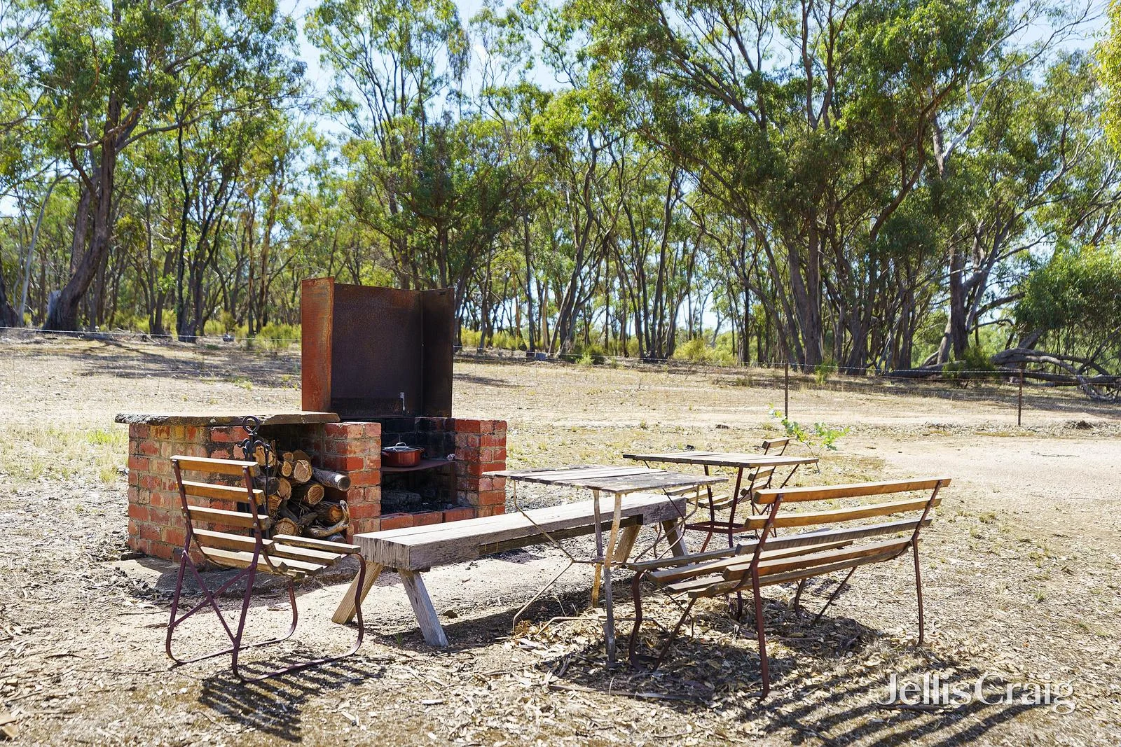 Additional image 20 of 64 Sells Lane, Maldon VIC 3463