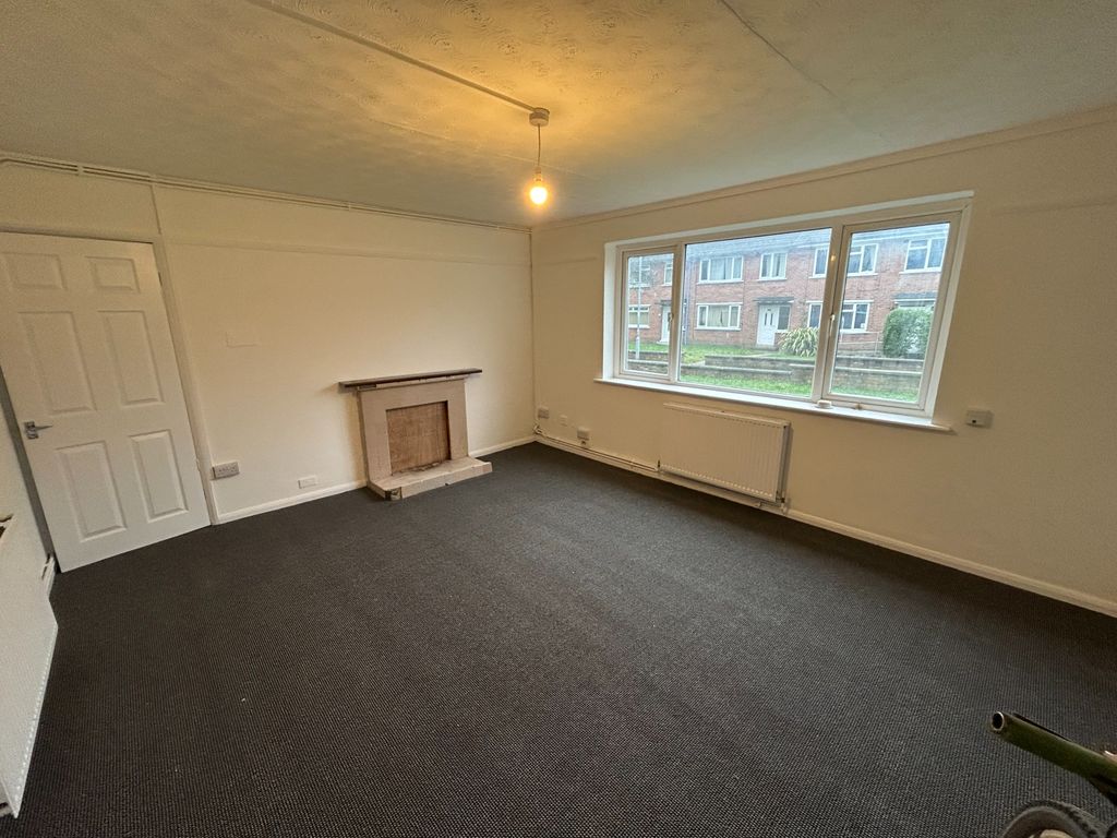 Additional image 3 of 2 bed flat to rentDaniels Drive, Ruabon LL14