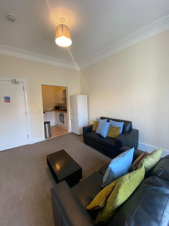 Additional image 2 of 3 bed flat to rentBarnton St, Stirling FK8