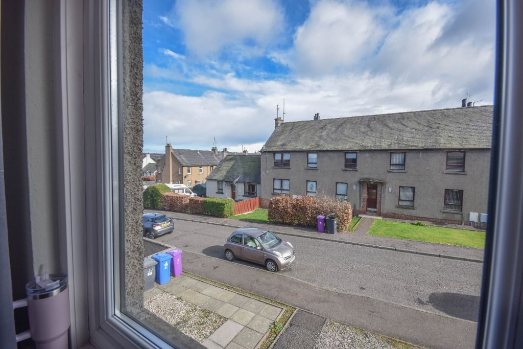 Additional image 10 of 3 bed flat to rentLanglands Road, Forfar, Angus DD8