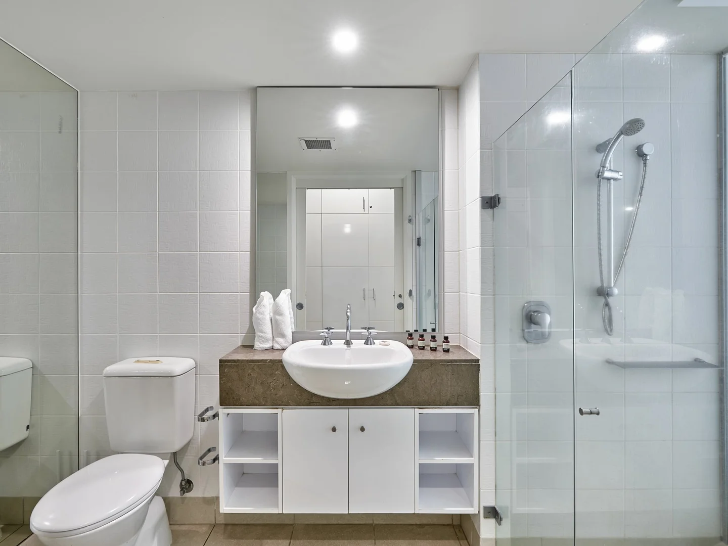 Additional image 16 of 1221-1222/123-127 Williams Esplanade, Palm Cove QLD 4879