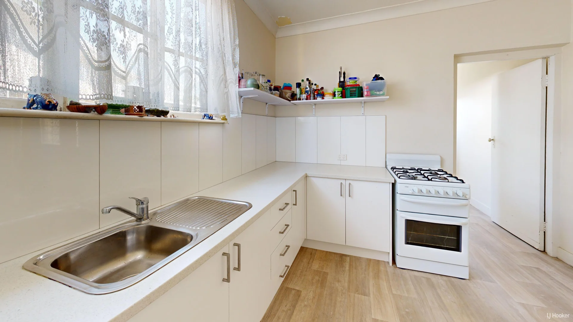 Additional image 6 of 160 Francis Street, West End QLD 4810