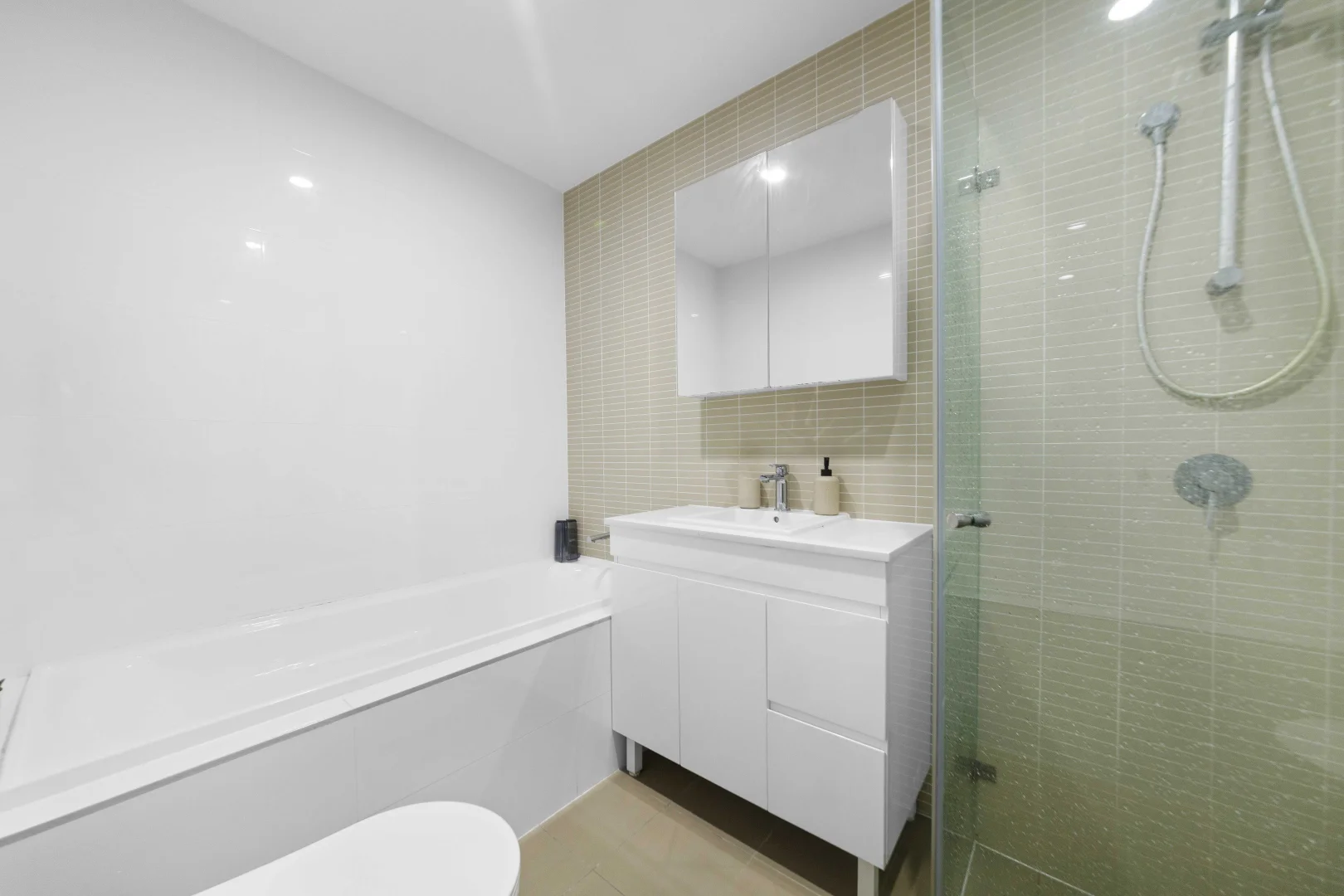 Additional image 8 of 17/18-22 Lords Avenue, Asquith NSW 2077