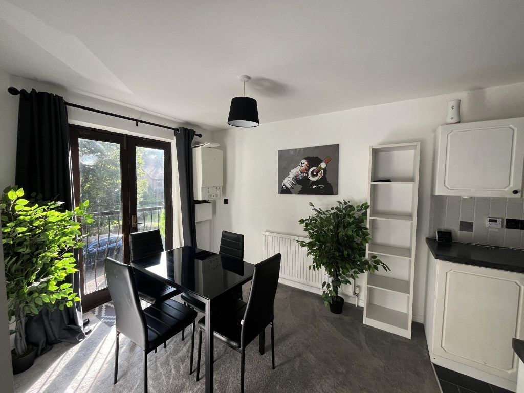 Additional image 4 of 2 bed flat to rentCaunter Road, Speen, Newbury RG14