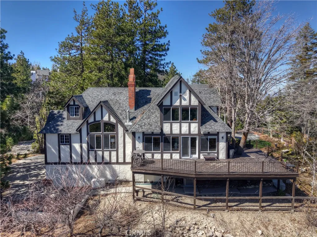 Additional image 62 of 26071 Walnut Hills Dr, Lake Arrowhead, CA 92352