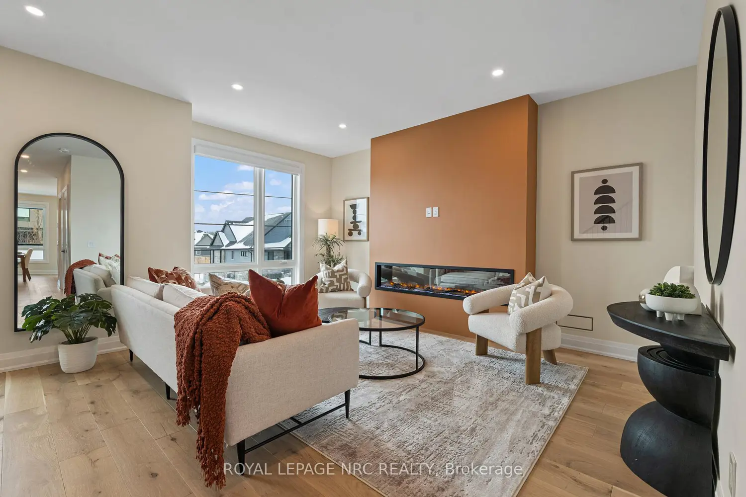 Additional image 6 of 153E Port Robinson Road