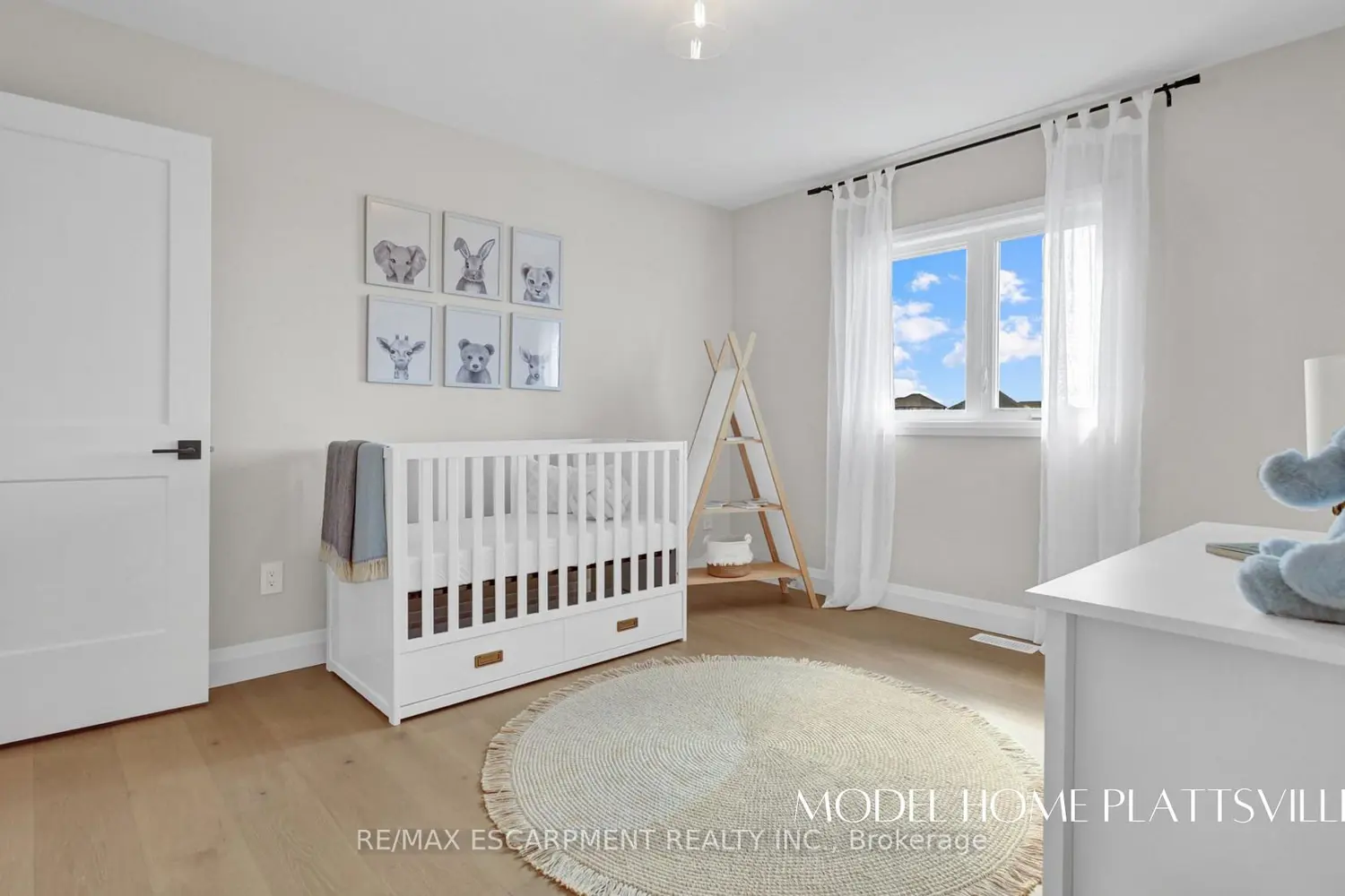 Additional image 12 of 10 Hilborn Street