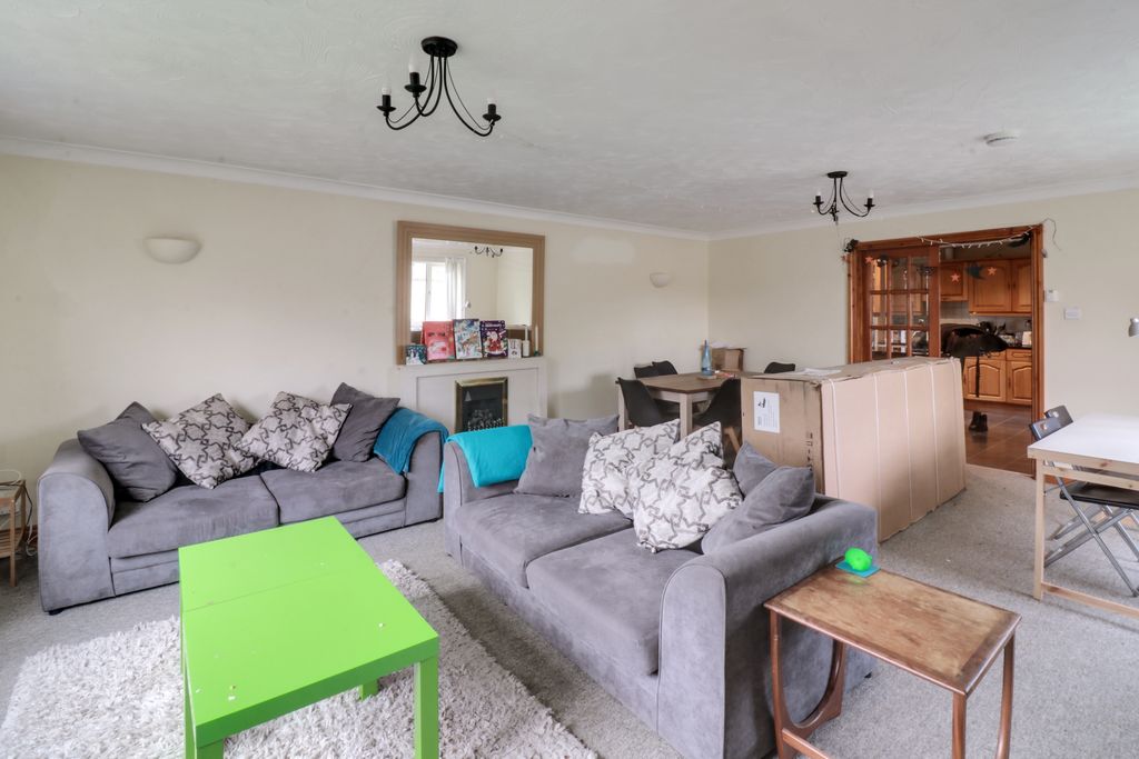 3 bed detached bungalow to rentMount Road, Southdown BA2
