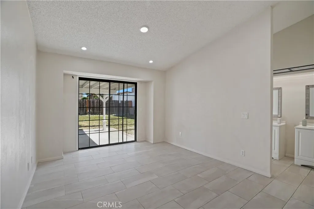 Additional image 12 of 37702 50th Street E, Palmdale, CA 93552