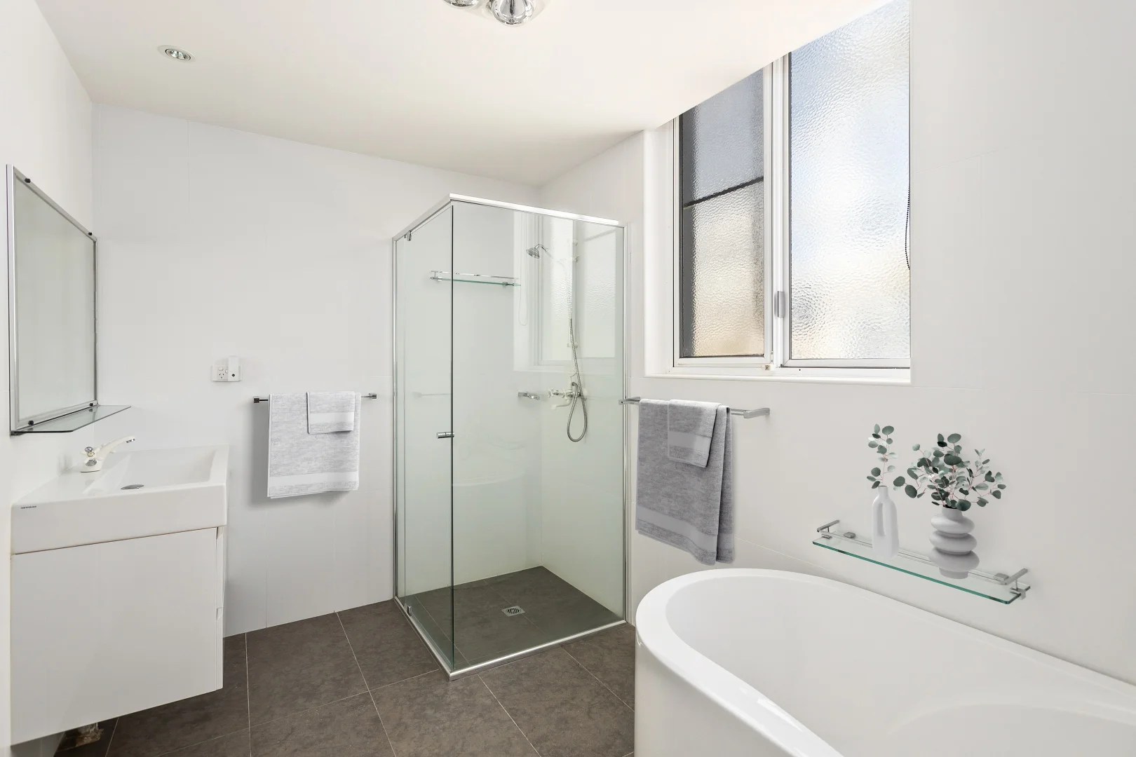 Additional image 9 of 2/26 Cliff Road, Wollongong NSW 2500