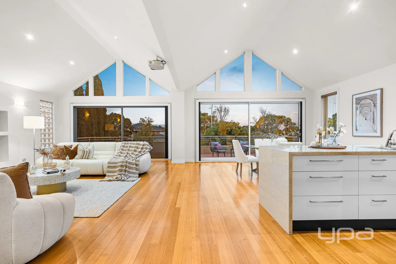 Additional image 4 of 34 Sanctuary Lakes South Boulevard, Sanctuary Lakes VIC 3030