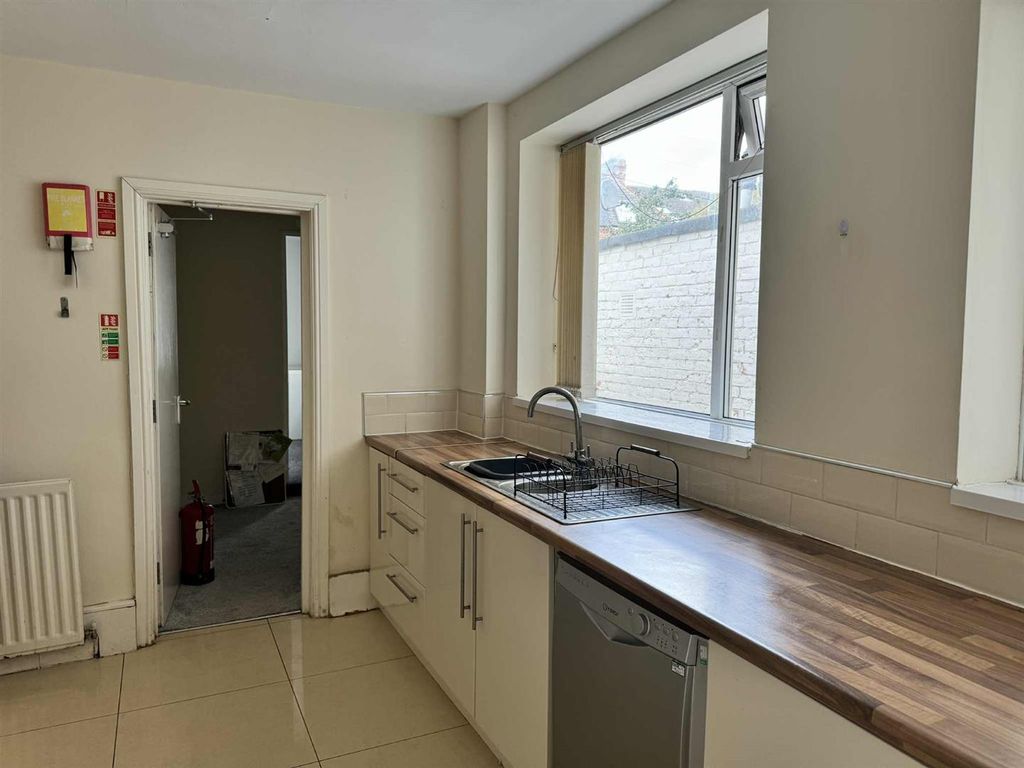 Additional image 17 of 6 bed shared accommodation to rentMeldon Terrace, Heaton NE6