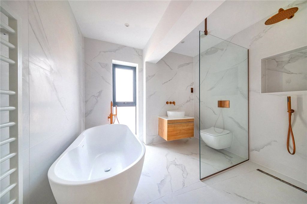 Additional image 13 of 5 bed detached house to rentPlumley Moor Road, Plumley, Knutsford, Cheshire WA16