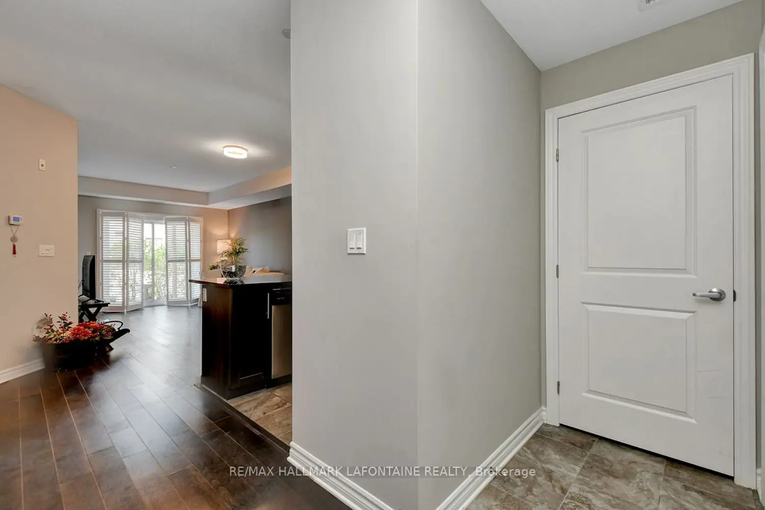 120 Prestige Circle 114 photo 2