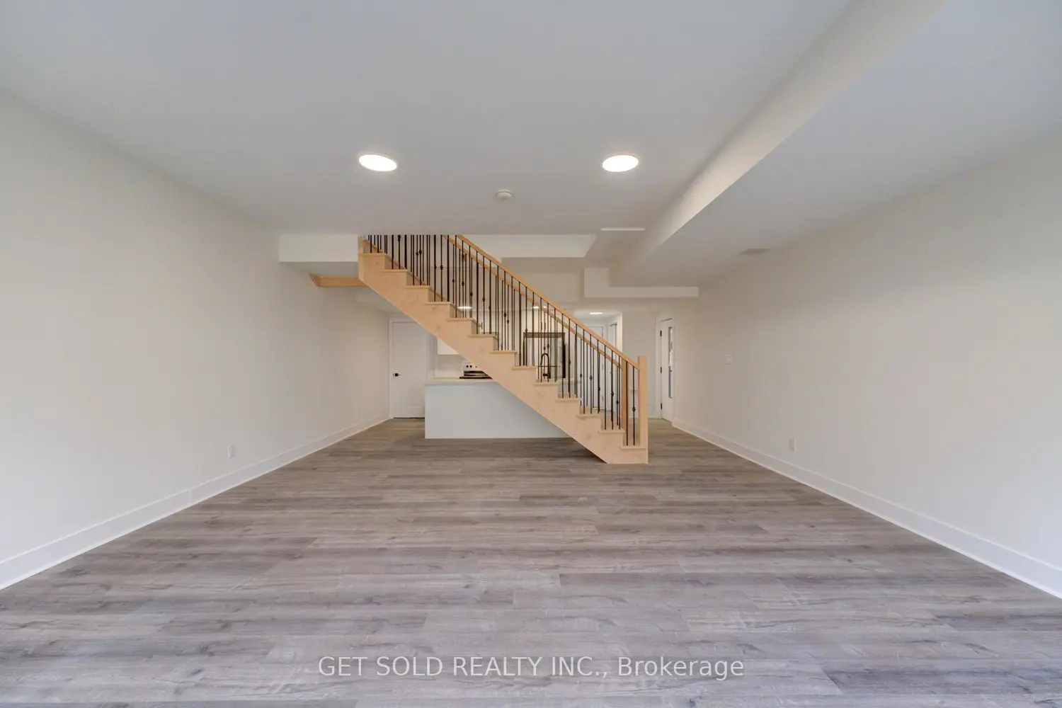 Additional image 5 of 6701 Thorold Stone Road 3