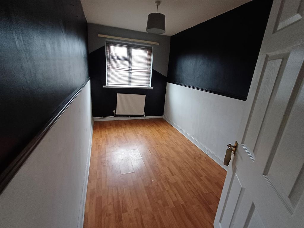 Additional image 6 of 2 bed flat to rentMaes-Y-Felin, Bridgend CF31