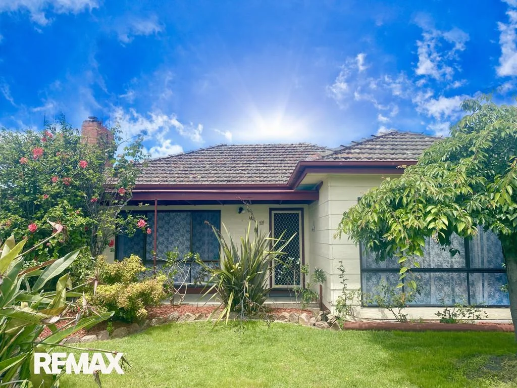 66 Carpenter Street, Lakes Entrance VIC 3909