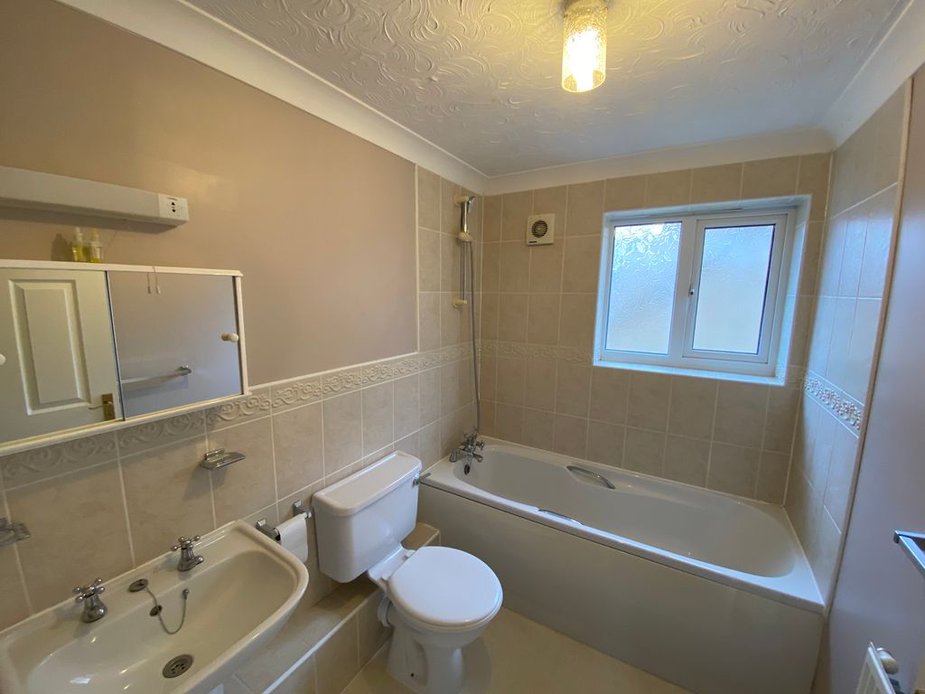Additional image 13 of 5 bed detached house to rentKitchener Close, Lakenheath, Brandon IP27