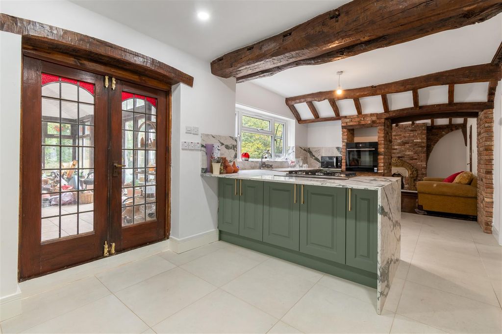Additional image 9 of 5 bed detached house to rentKeepers Road, Sutton Coldfield B74