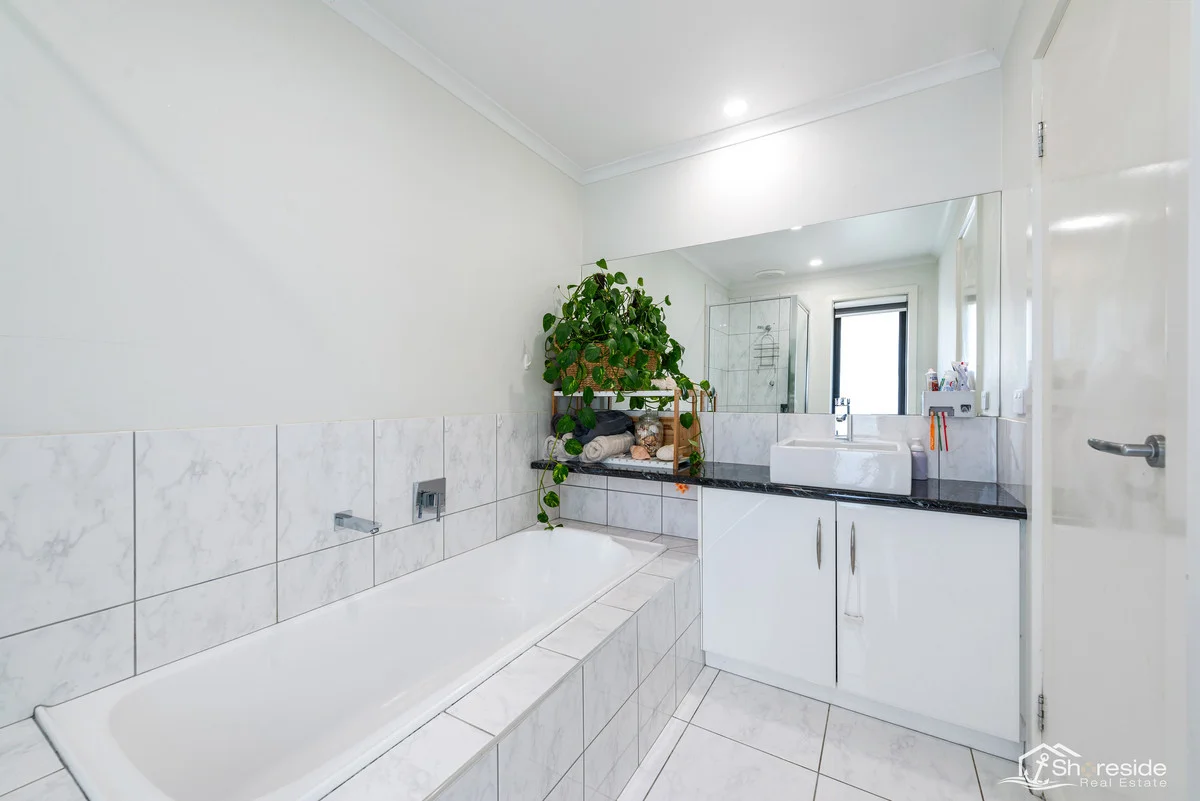 Additional image 17 of 120 Thorpes Lane, Lakes Entrance VIC 3909