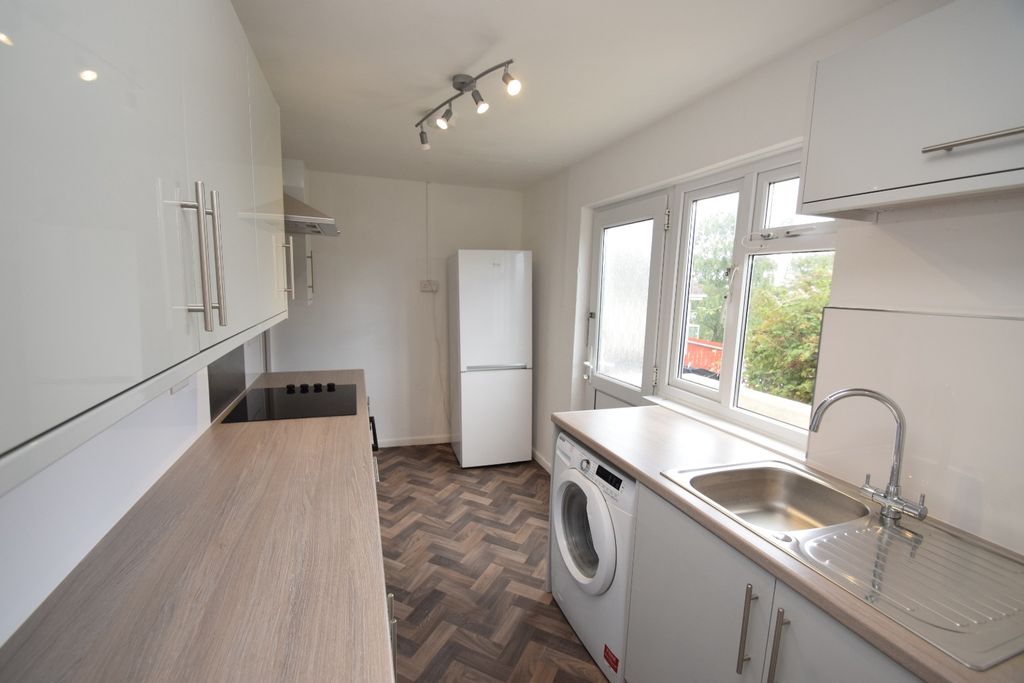 4 bed terraced house to rentOakfield Road, Falmouth TR11