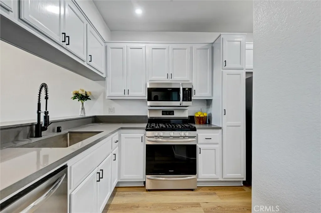 Additional image 38 of 555 Maine Avenue Unit 225, Long Beach, CA 90802