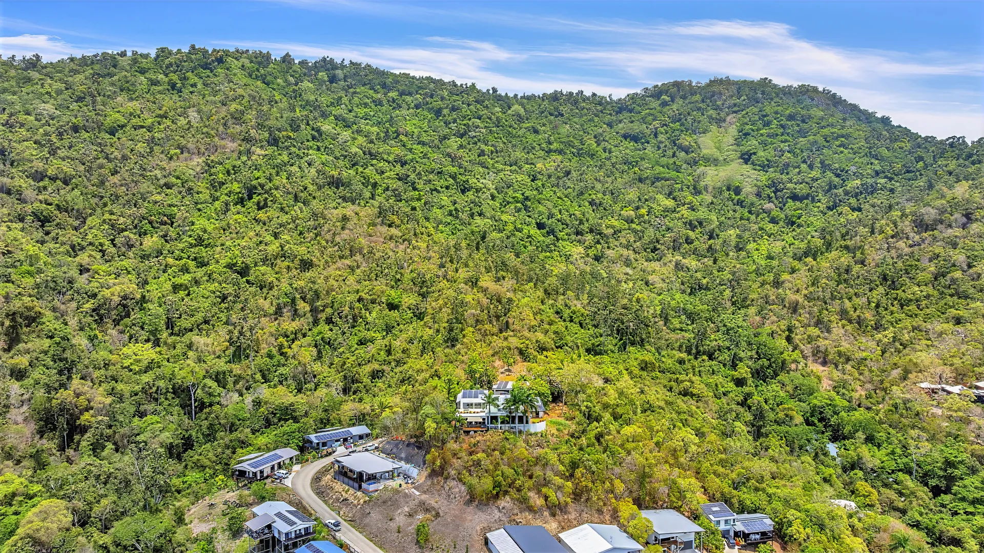Additional image 6 of 88 Yachtsman Parade, Cannonvale QLD 4802