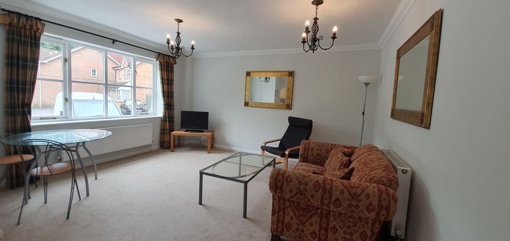 Additional image 2 of 2 bed flat to rentTwo Rivers Way, Newbury RG14